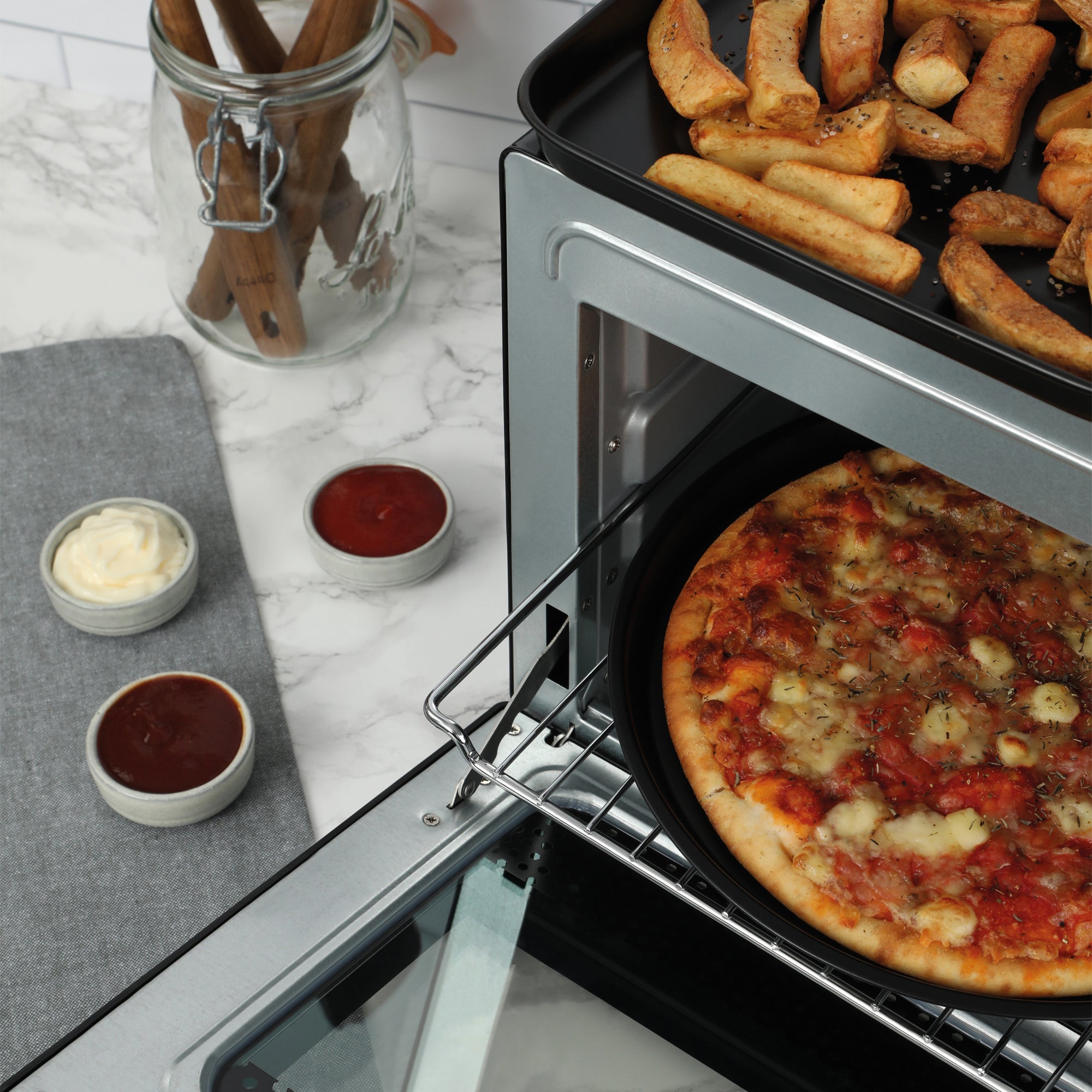 Mini oven for clearance pizza